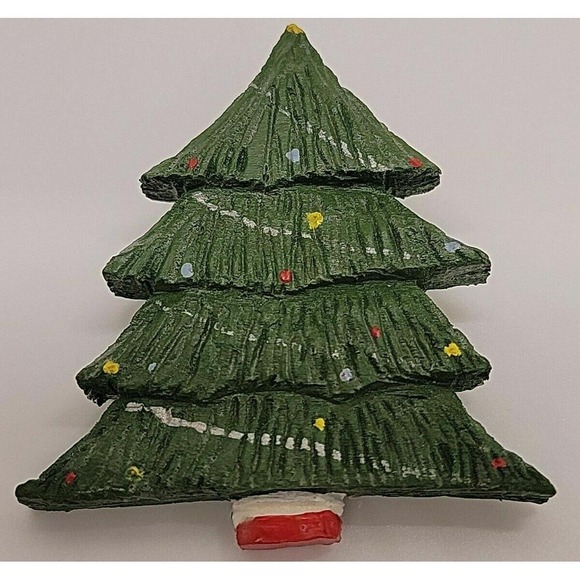 Handmade Jewelry - hand‎ made painted carved wood Christmas Tree brooch pin